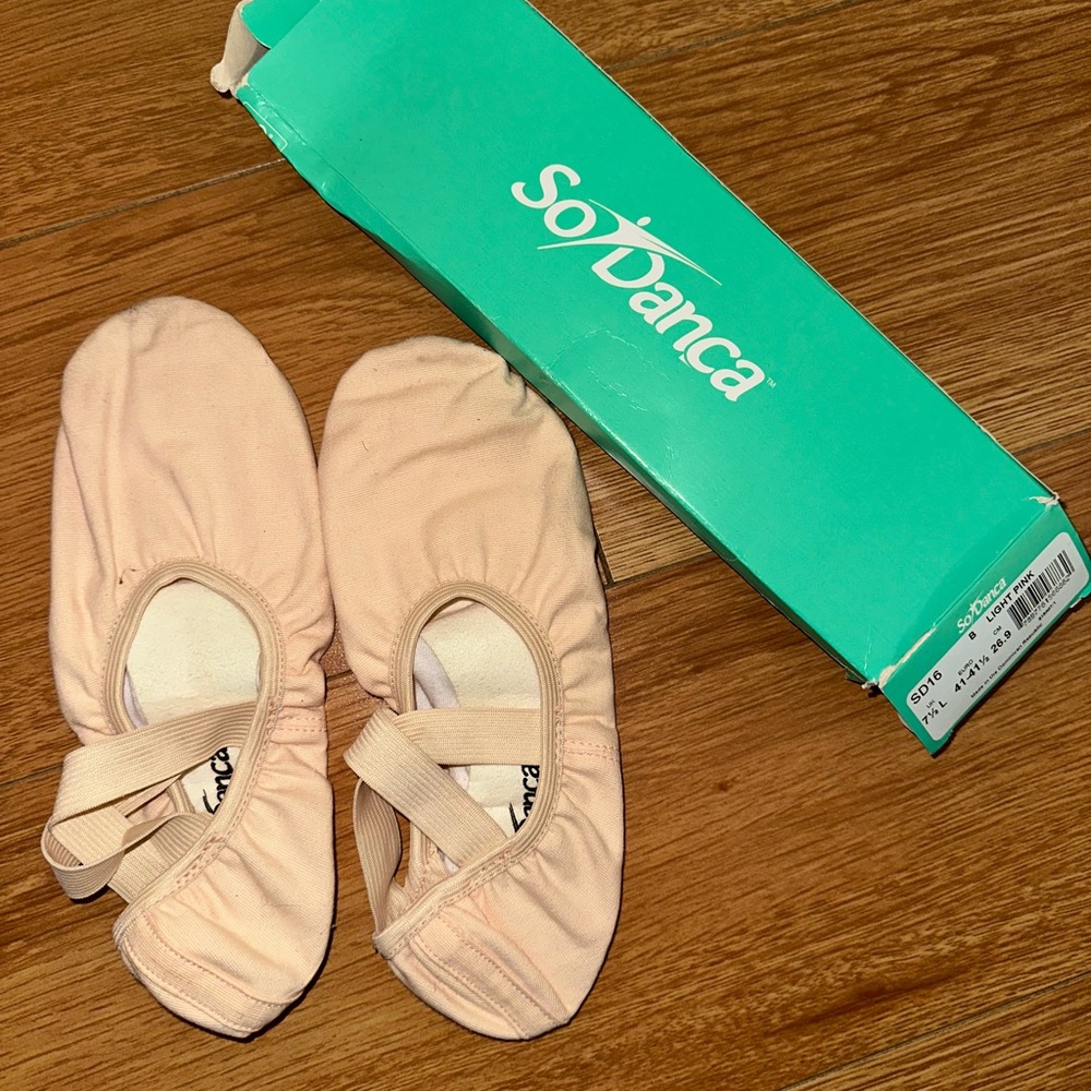 So Dance SD 16 Light Pink Ballet slippers